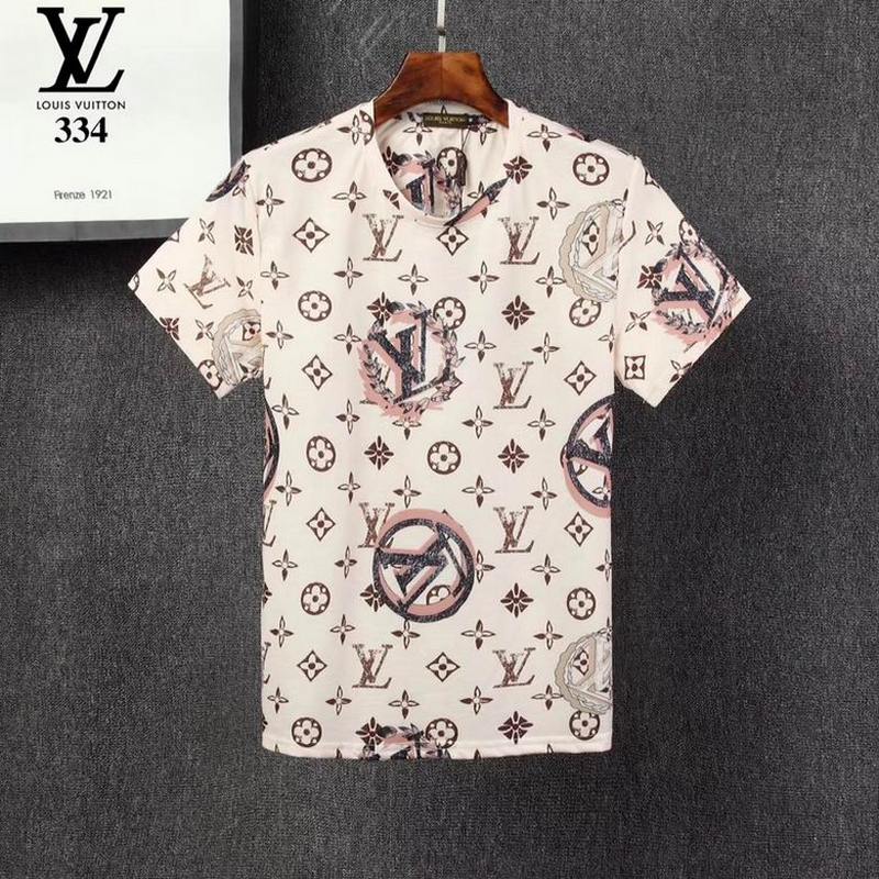 Louis Vuitton Men's T-shirts 526